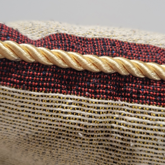 Sunflower  tapestry throw decorative pillow 15 x 14, interchangeable - Picture 8 of 13